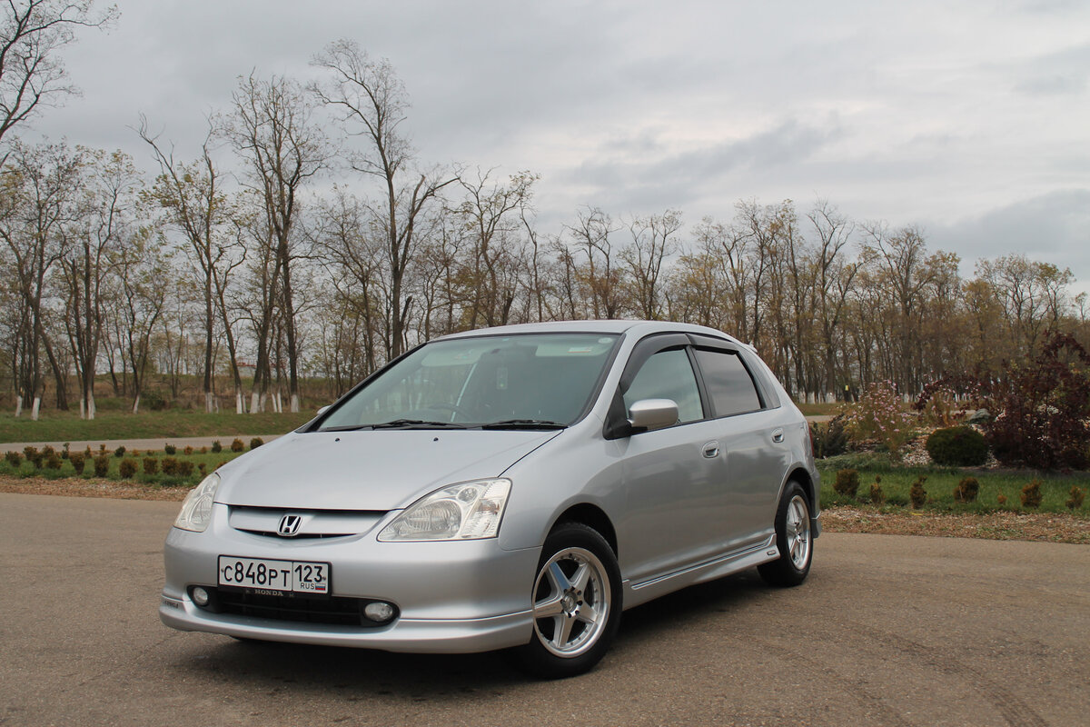 Honda Civic 2001 года