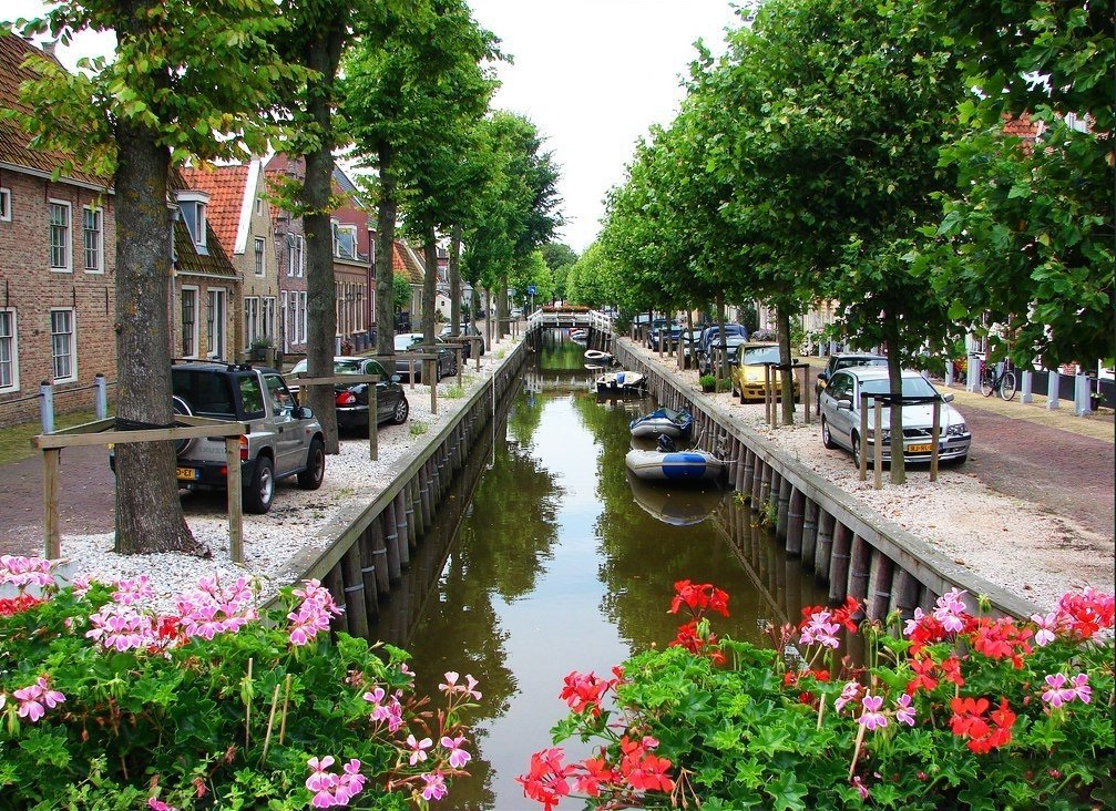 Канал в Амстердаме, Голландия