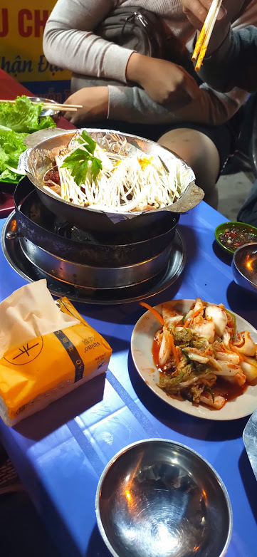 Такой вот скромный стол