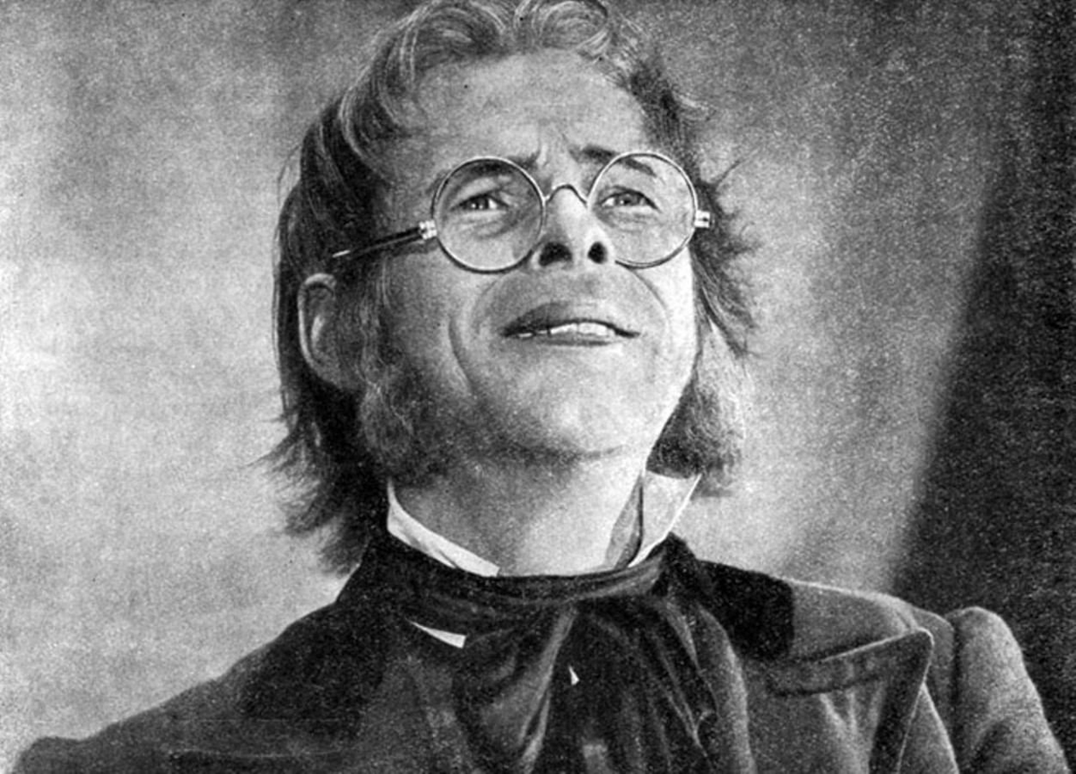 В роли Паганеля