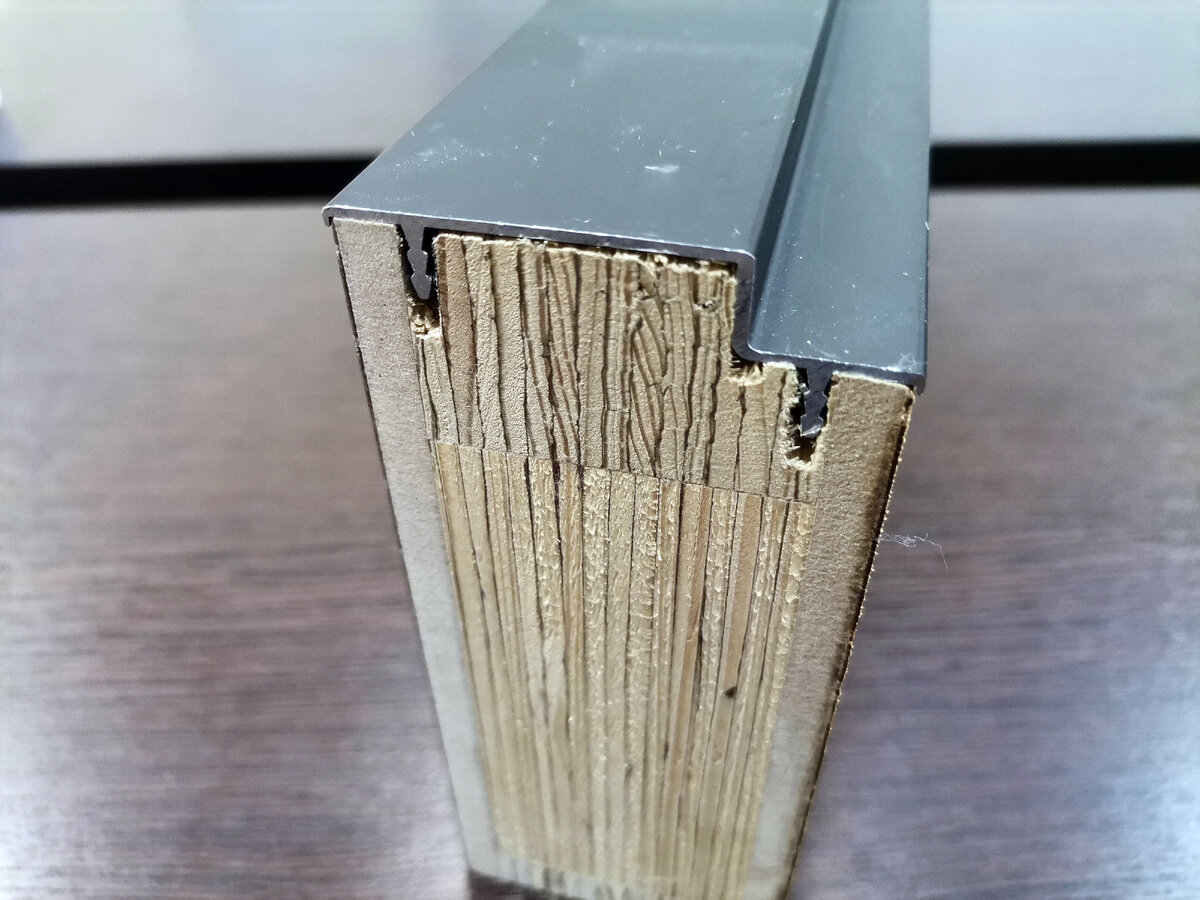 Срез двери из LVL-бруса