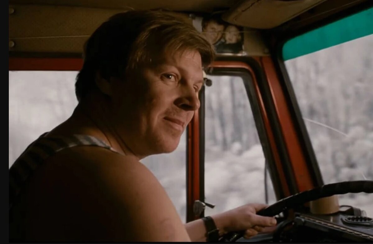 Кадр из фильма Брат 