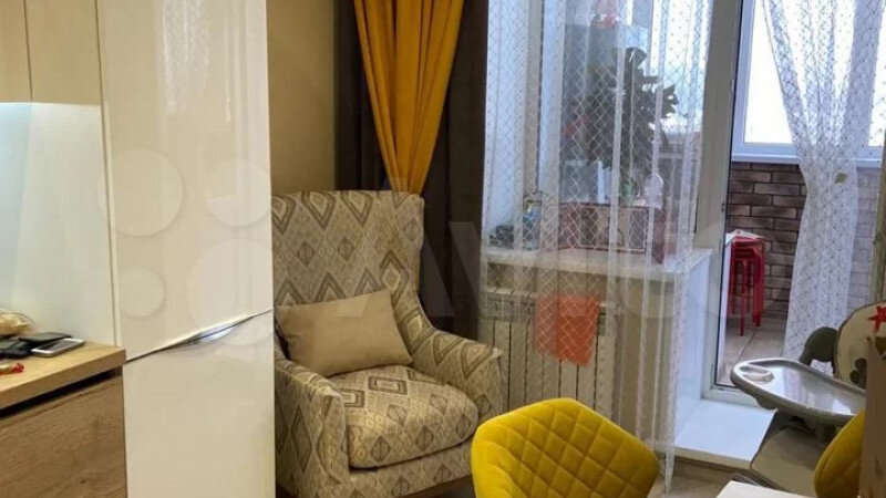     Двухкомнатная квартира, 70 кв. м за 8 млн рублей Авито