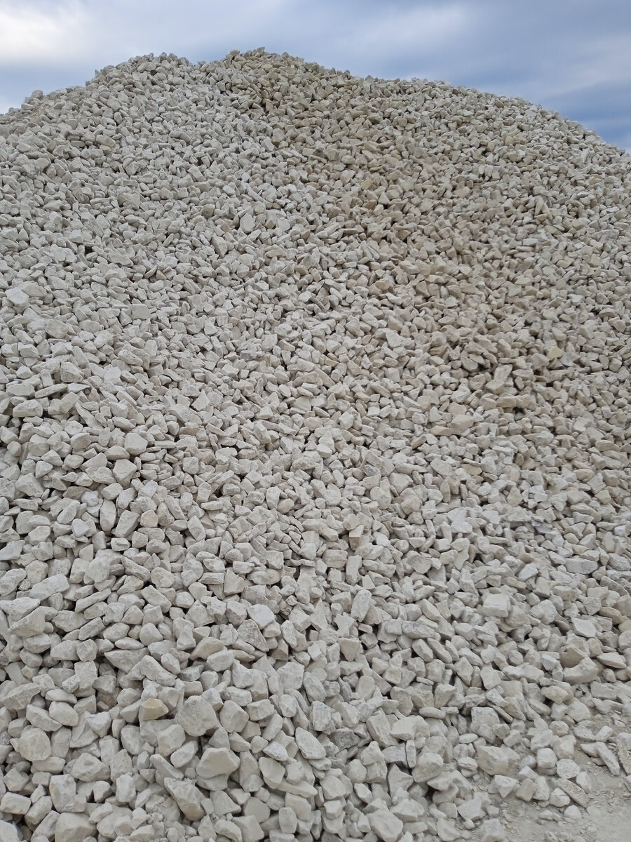 Угадайте доломит это или известняк?) 