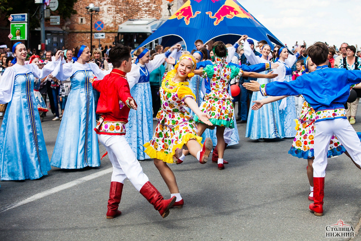 Праздничная россия фото