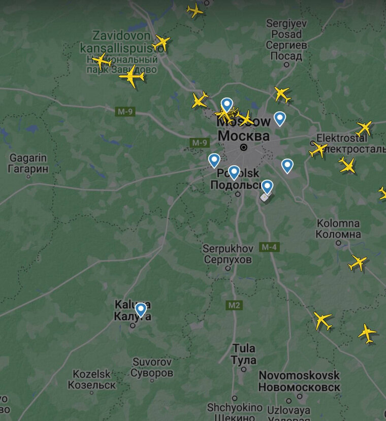    В московских аэропортах Внуково и Домодедово вновь объявлен режим «Ковер»