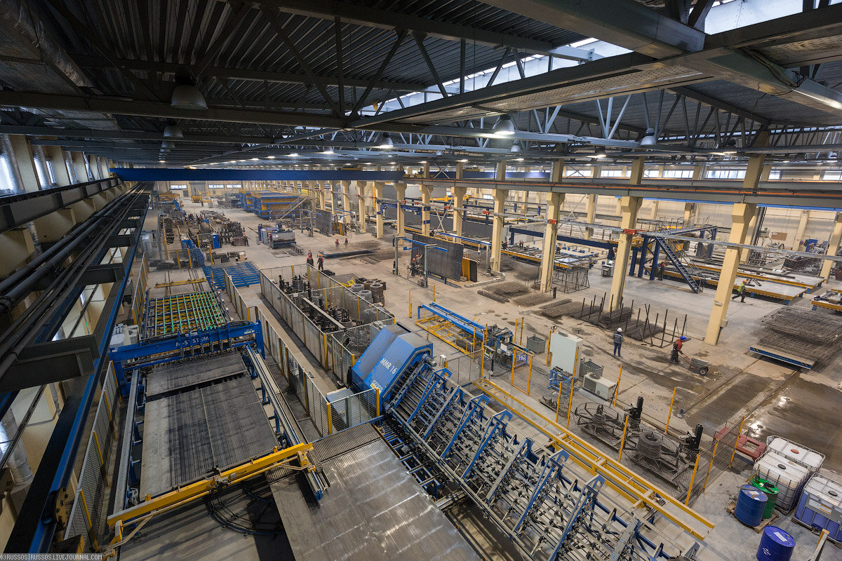 Арматурный цех завода жби. Моревский завод жби. Владимирский завод крупнопанельного домостроения. Промышленность строительных материалов. Цех металлоконструкций.