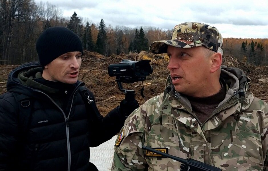 Кадр из видео Андрея Трофимова "Мне грозит "проломить башку" бывший ОМОНовец?"