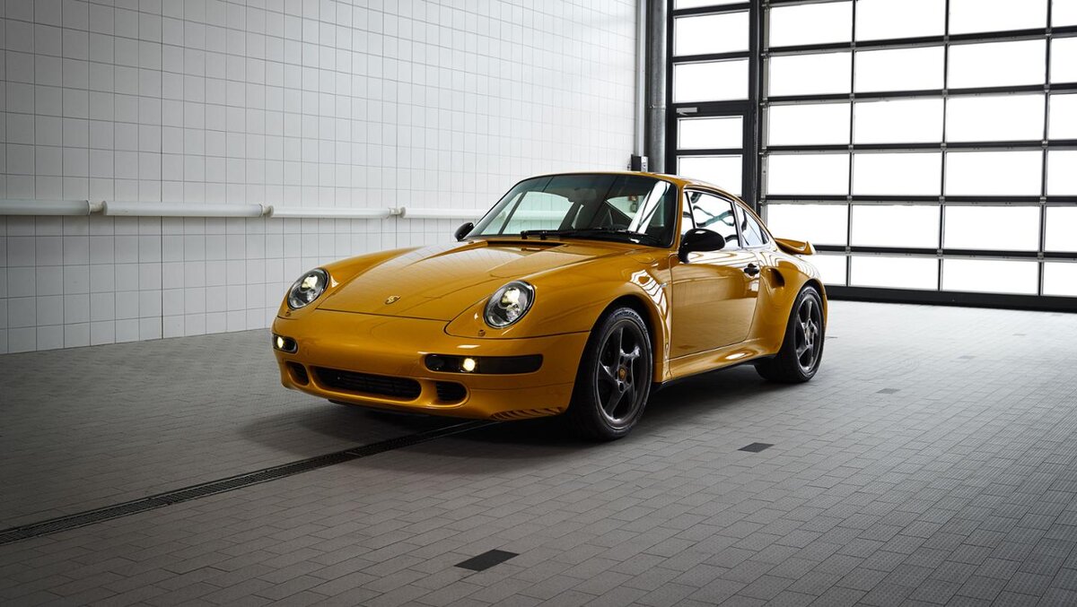 Porsche 911 (993) Project Gold 70'th Anniversary