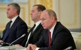 Анатолий Артамонов принял участие в заседании Госсовета, посвященного итогам Года волонтера