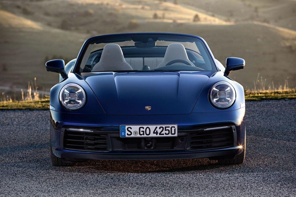 Porsche 911 Carrera 4S Cabriolet 2019 года