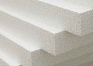 Стоит ли утеплять дом пенопластом ? 