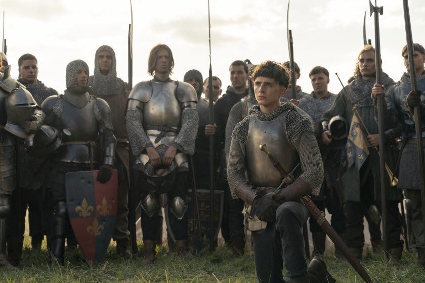 Who the king. The King фильм 2019. Король the King 2019. Тимоти Шаламе Король Англии. Король 2019 фильм Тимоти Шаламе.
