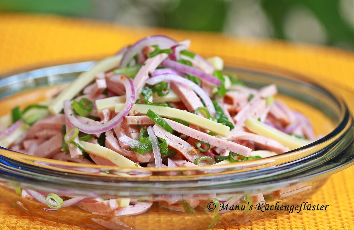 Салат с колбасы (Wurstsalat), Aвстрийская (немецкая) кухня. | Mara Morana |  Дзен