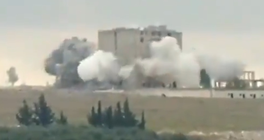 Работают Российские ВКС.