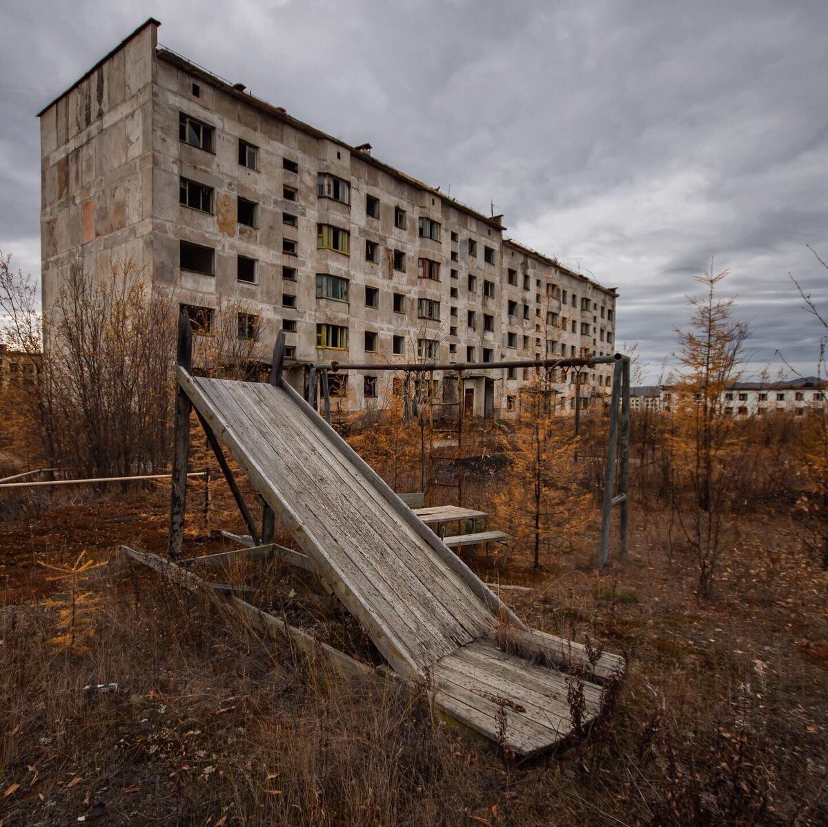 Жуткие и безлюдные: ТОП - 5 заброшенных мест в Украине. Фото