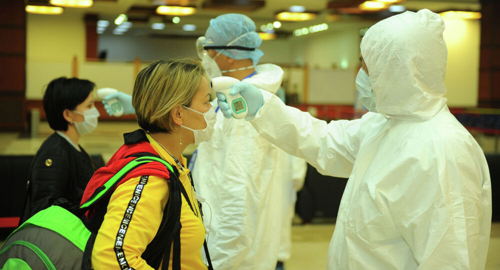 Проверки в аэропорту Ухань