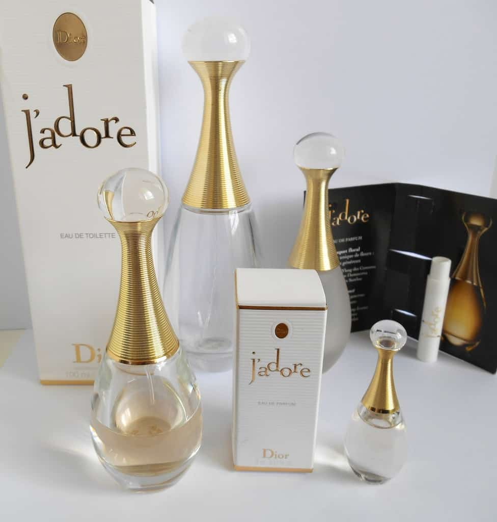 Christian dior j adore. Кристиан диор жадор. Кристиан диор Jadore. Dior j'adore 30ml. Jadore Dior 1999