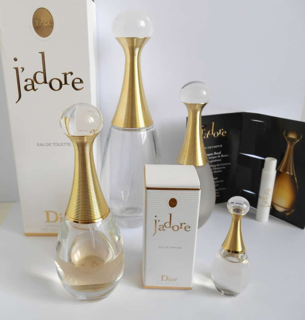 Jadore dior. Кристиан диор жадор. Кристиан диор Jadore. Dior j'adore 30ml. Jadore Dior 1999.