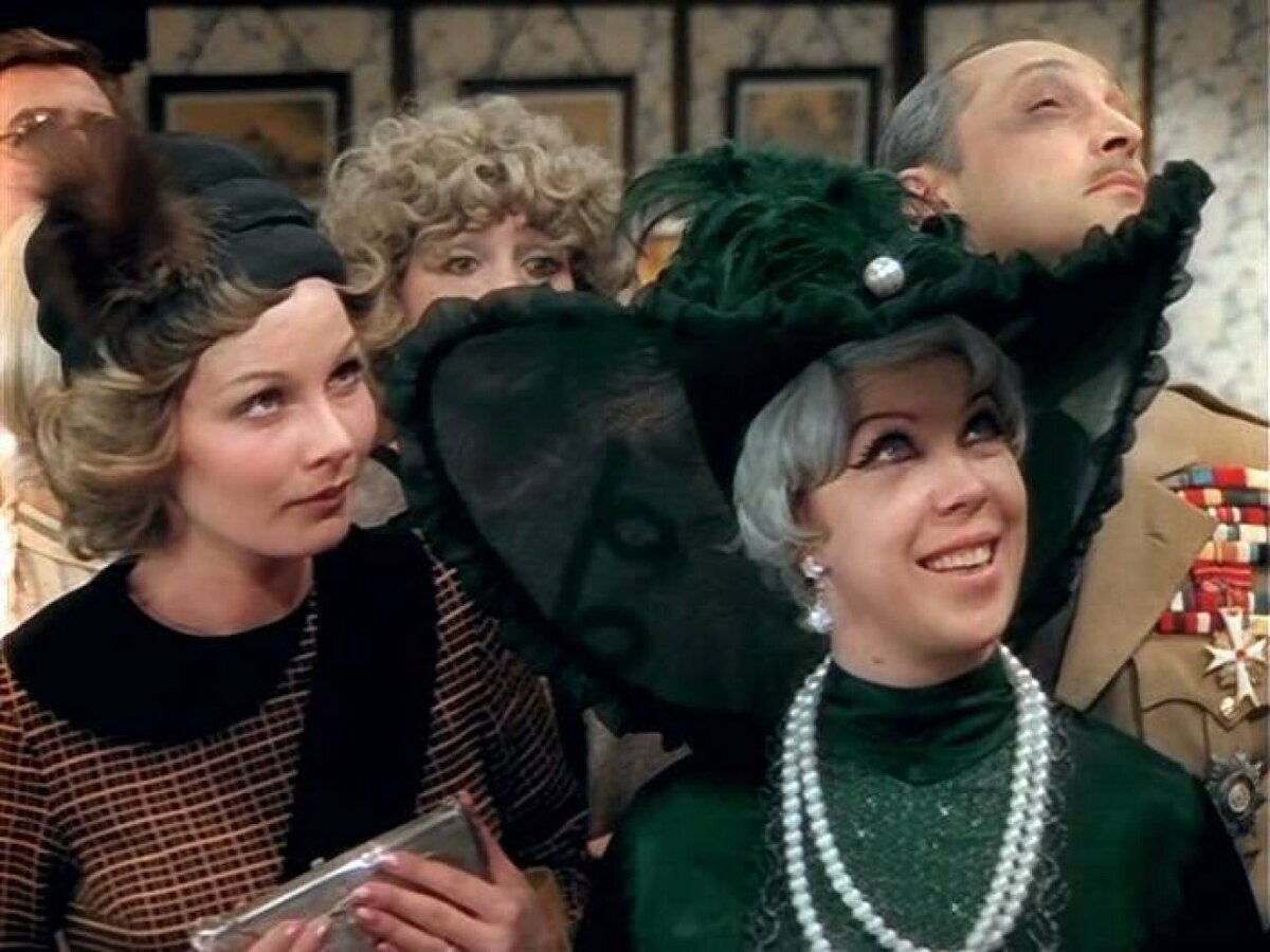 здравствуйте ч ваша. калягин фильм донна роза. фильм здравствуйте я ваша тетя кадры. здравствуйте ч ваша. здравствуйте я ваша тетя 1975 постер.