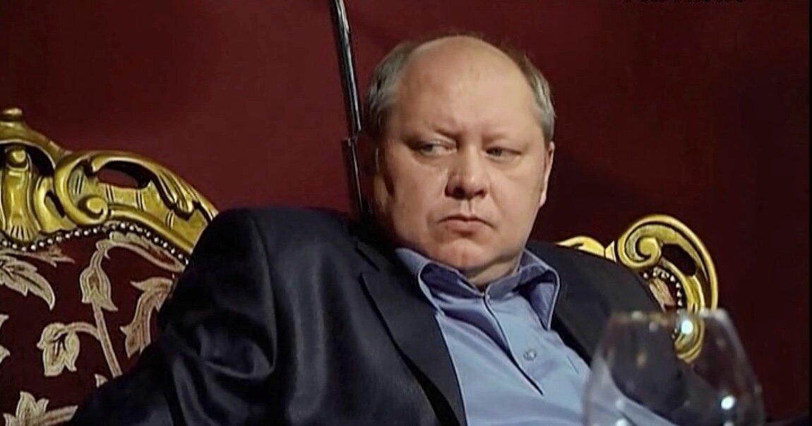 В роли Сафрона - Константин Глушков ("Мент в законе, НТВ")