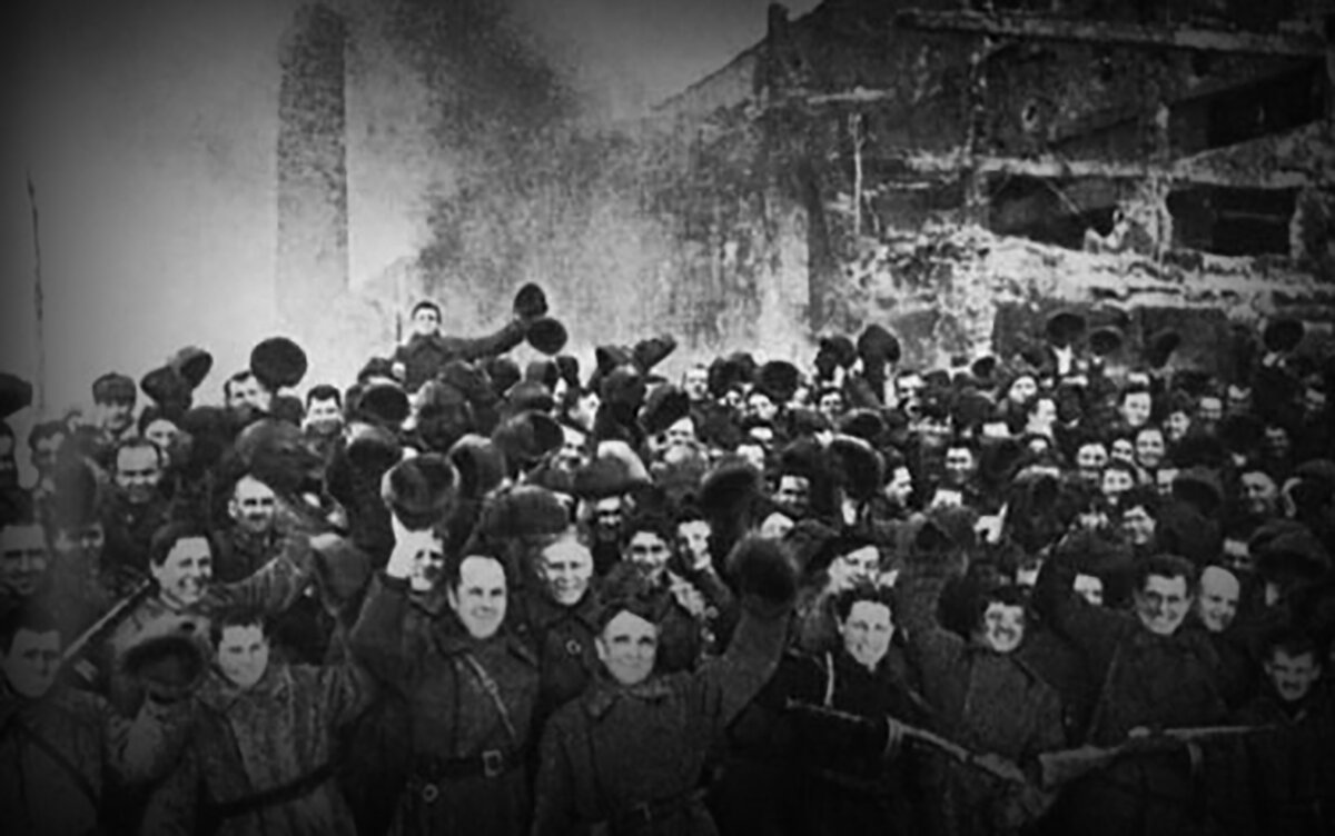 Защитники Сталинграда около Дома Павлова Источник фото: artyushenkooleg.ru