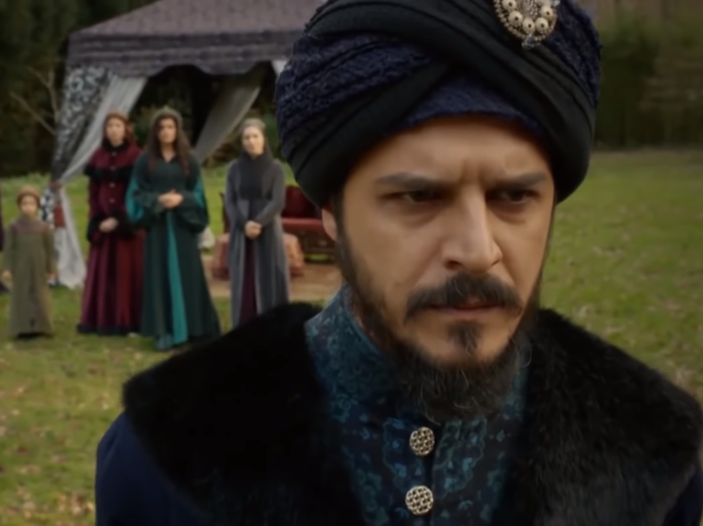 Взрослый шех-заде Мустафа. "Великолепный век", 123 серия