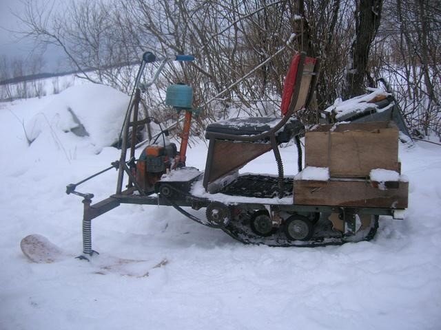 Самодельный снегоход на гусеницах с двигателем от Лифана