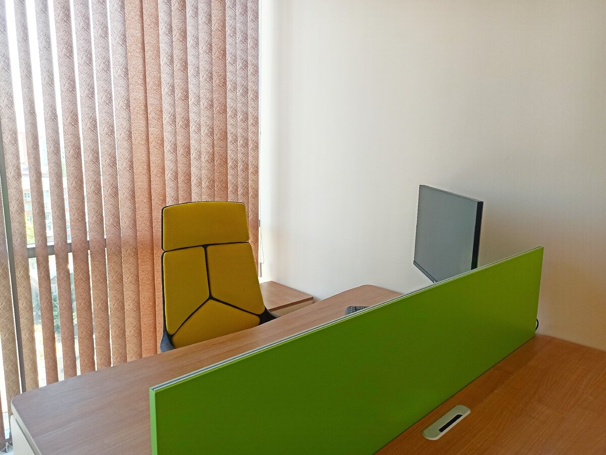 Рабочее место в офисе