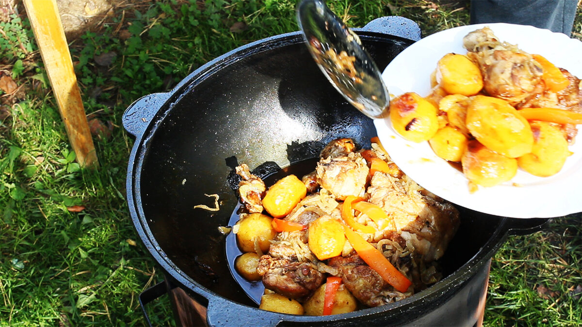 Самое простое, но очень вкусное блюдо в казане на костре. Казан- кебаб.  Блюдо для новичков, казана. | Димоныч | Дзен