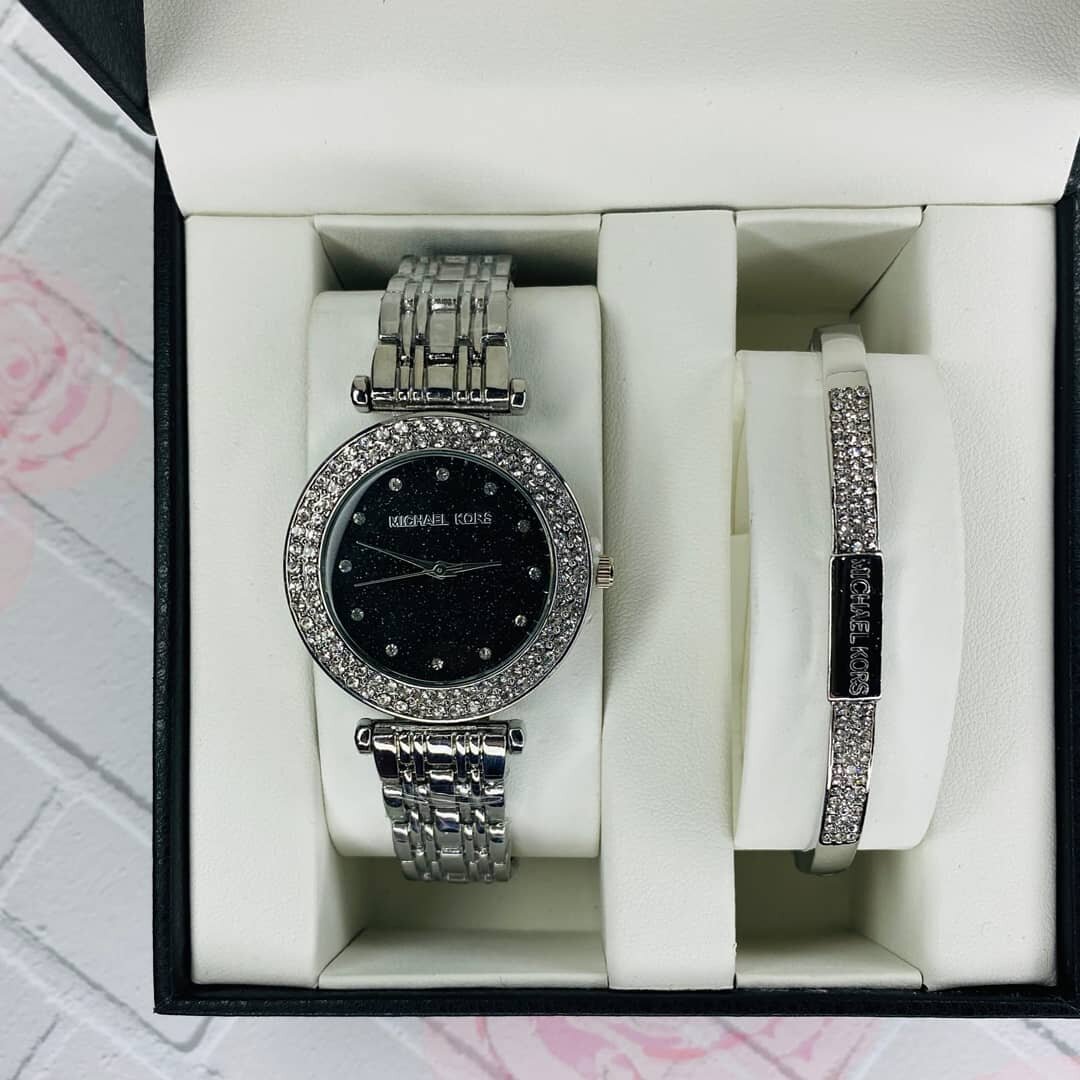 Женские наручные часы 