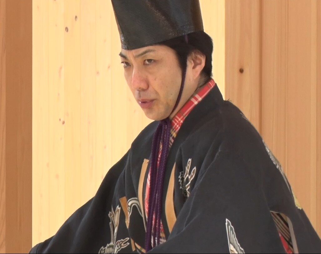 Это известный актер театра Кёгэн - Номура Мансай