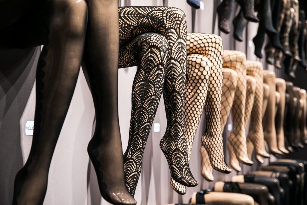 чулки и колготки Calzedonia