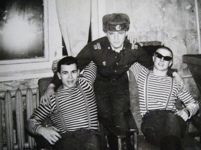 Тельняшка, как статус дедов и дембелей