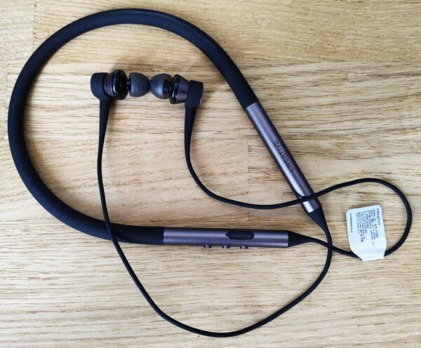 Обзор беспроводных наушников Creative Aurvana Trio Wireless: таких вкладышей еще не было3