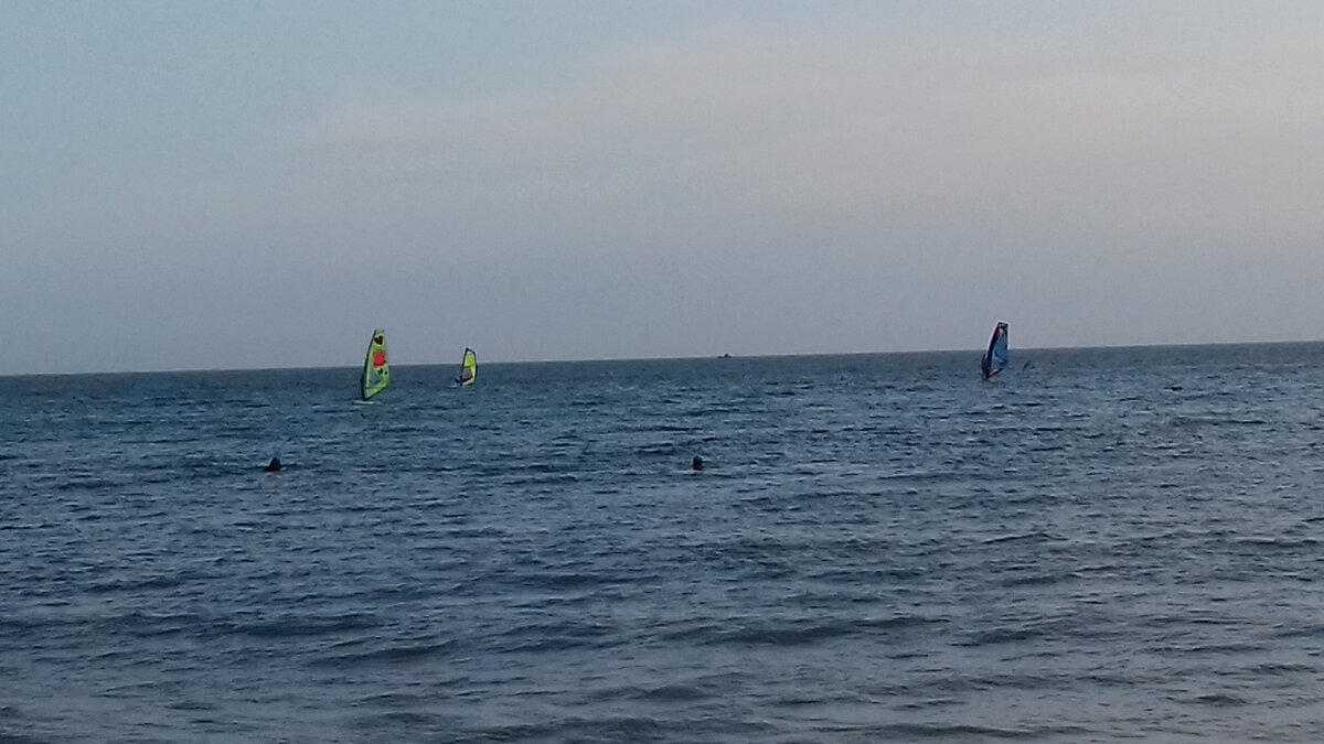 Серферы в Муйне