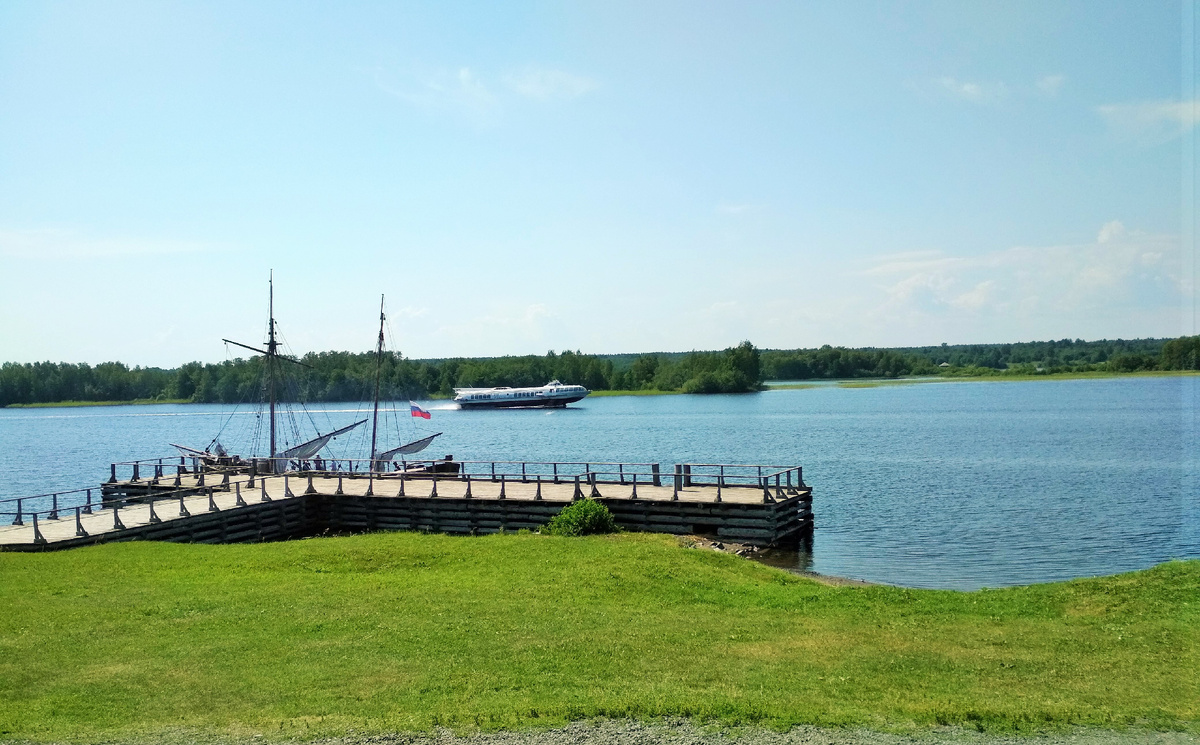 Пассажирский "Метеор"