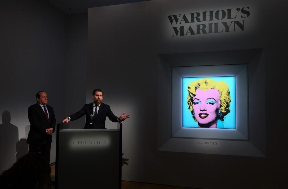 Знаменитый портрет Мэрилин Монро от Энди Уорхола назвали величайшей картиной всех времен и оценили в рекордные 200 миллионов долларов