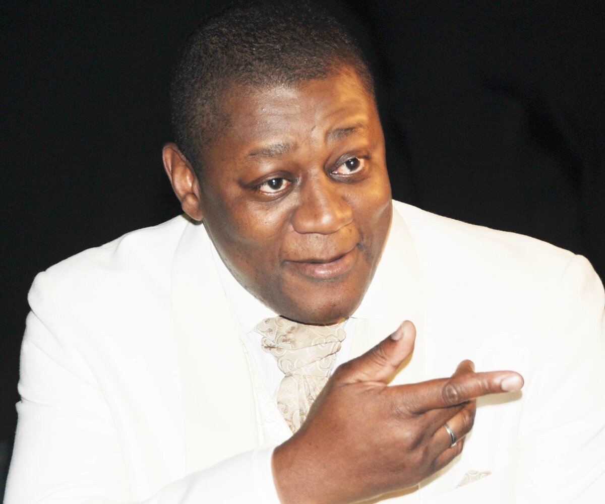     «Мать Пьера Нарцисса считает, что его убили в России»: певца до сих пор не могут похоронить в Африке