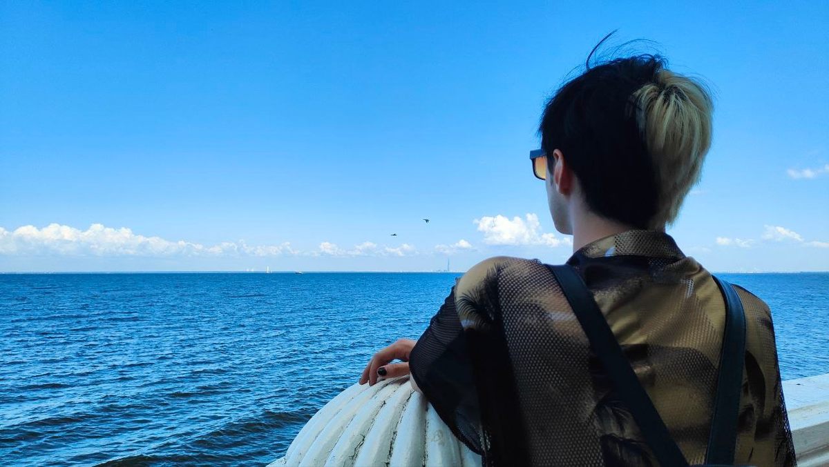 Любуюсь Финским заливом. Фото из личного архива.