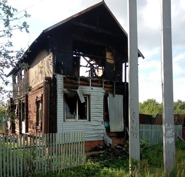     В Фурманове суд признал дом, где на пожаре погибли женщина и ребенок, непригодным для проживания