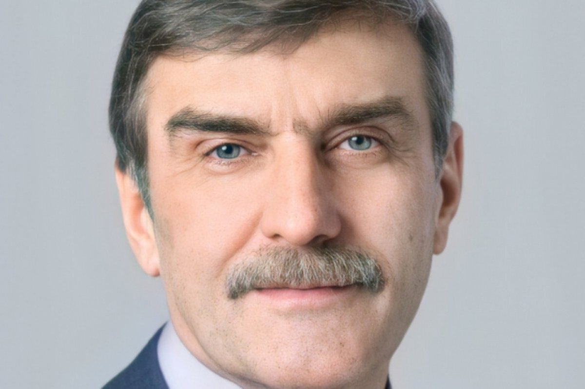    Виктор Бараров был депутатом Законодательного Собрания Пермской области и Пермского края.