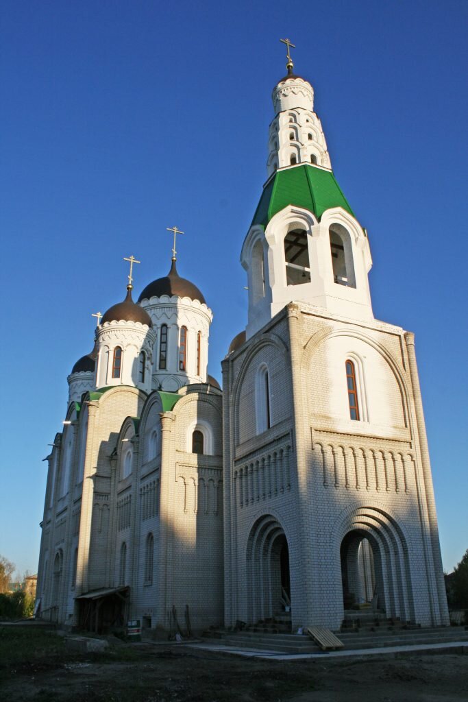 Храм Покрова Пресвятыя Богородицы в Барнауле, о блоках для которого повествуется