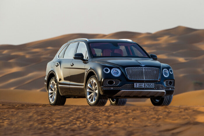 
Роскошный и абсолютно невероятный Bentley Bentayga.
