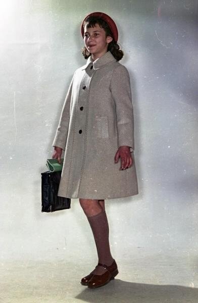  «Демонстрация моделей детской одежды», автор: Всеволод Тарасевич. 1950 – 1958 годы, из архива МАММ/МДФ.
