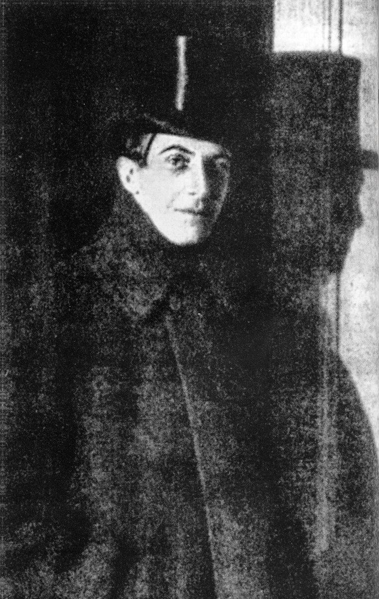 Анатолий Мариенгоф. 1910-е годы