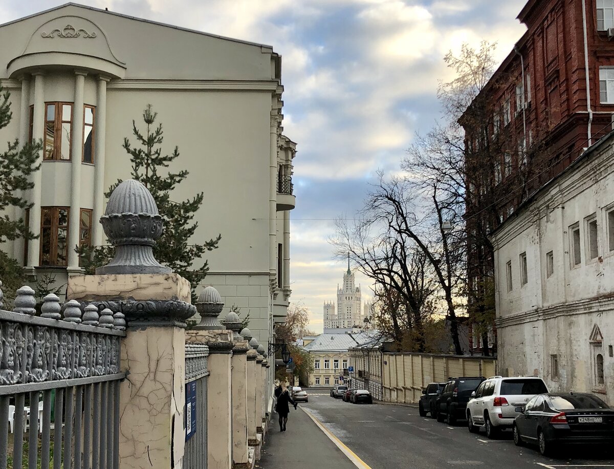 хрустальный переулок москва