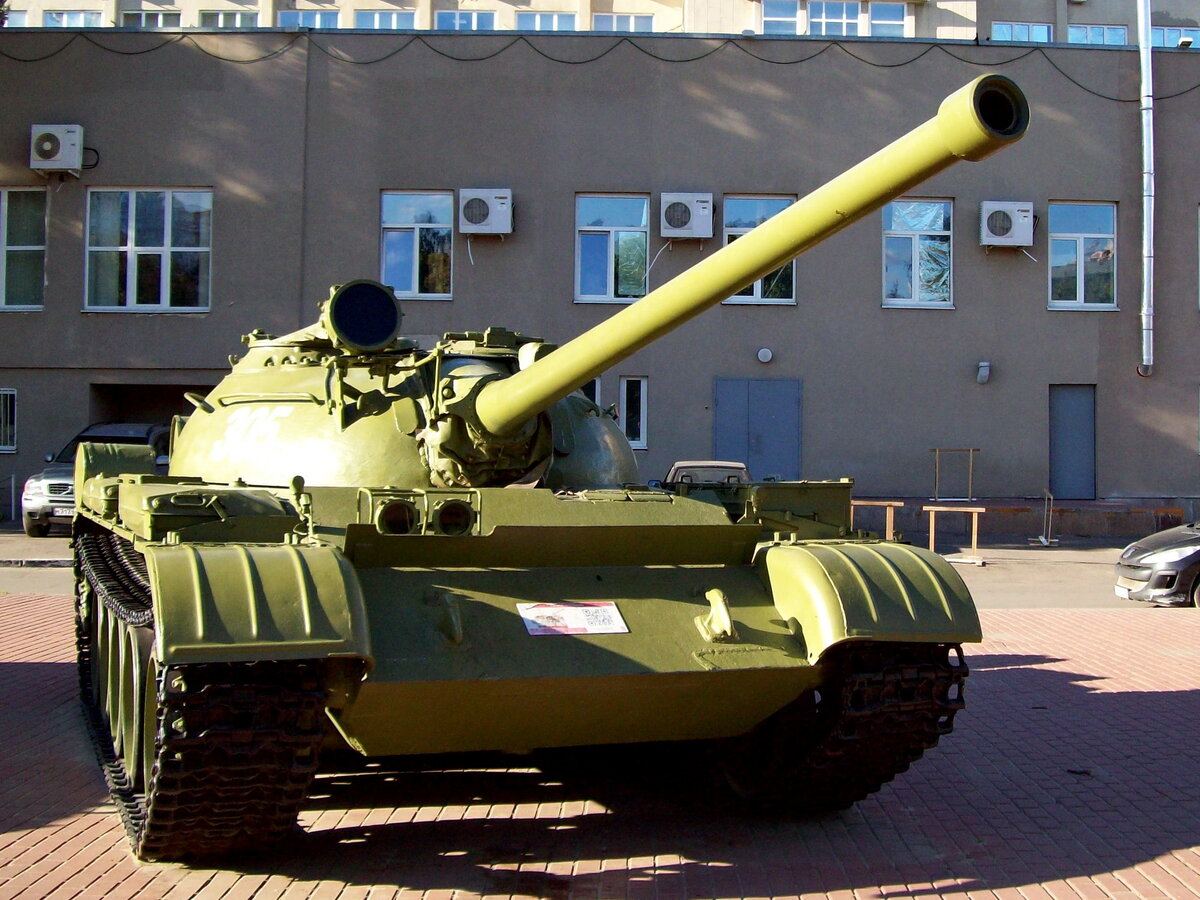 Танк т 500. Т-54б. Танк т-54б. Т 54. Т-52 танк.