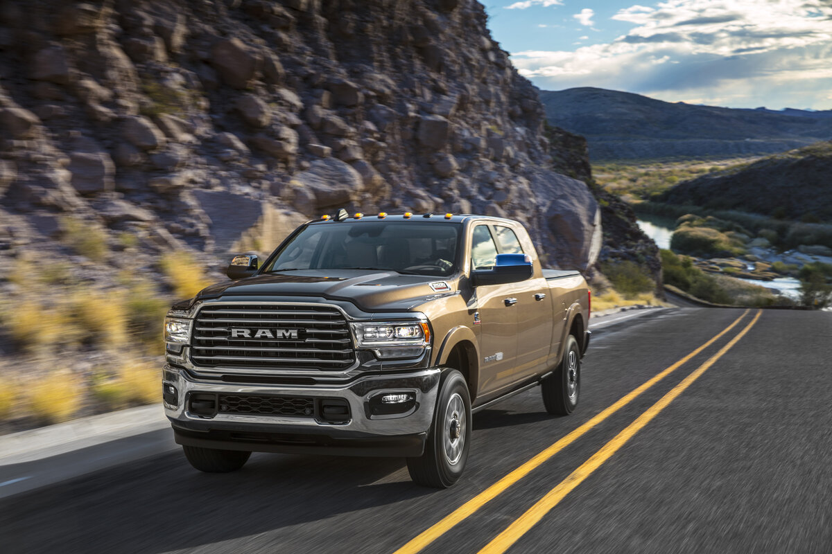 Dodge Ram 3500 Heavy Duty Mega Cab