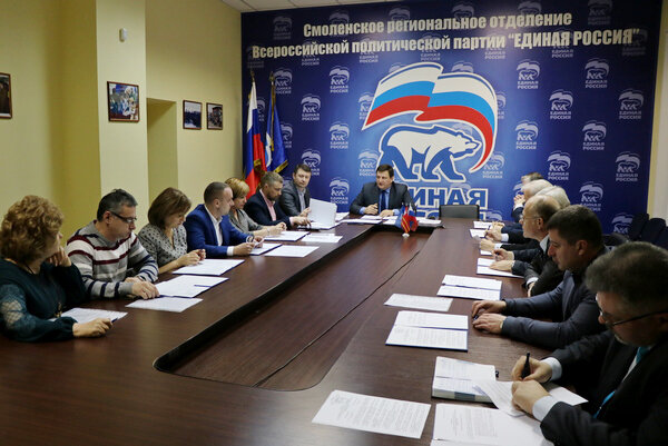 Фото: smolensk.er.ru, admin-smolensk.ru